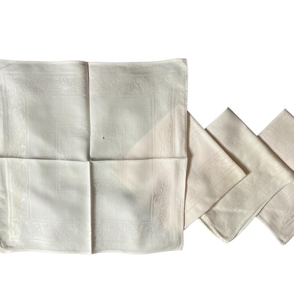 Vintage Set of 4 Blush Pink Jacquard Irish Linen Dinner Napkins - Picture 2 of 4